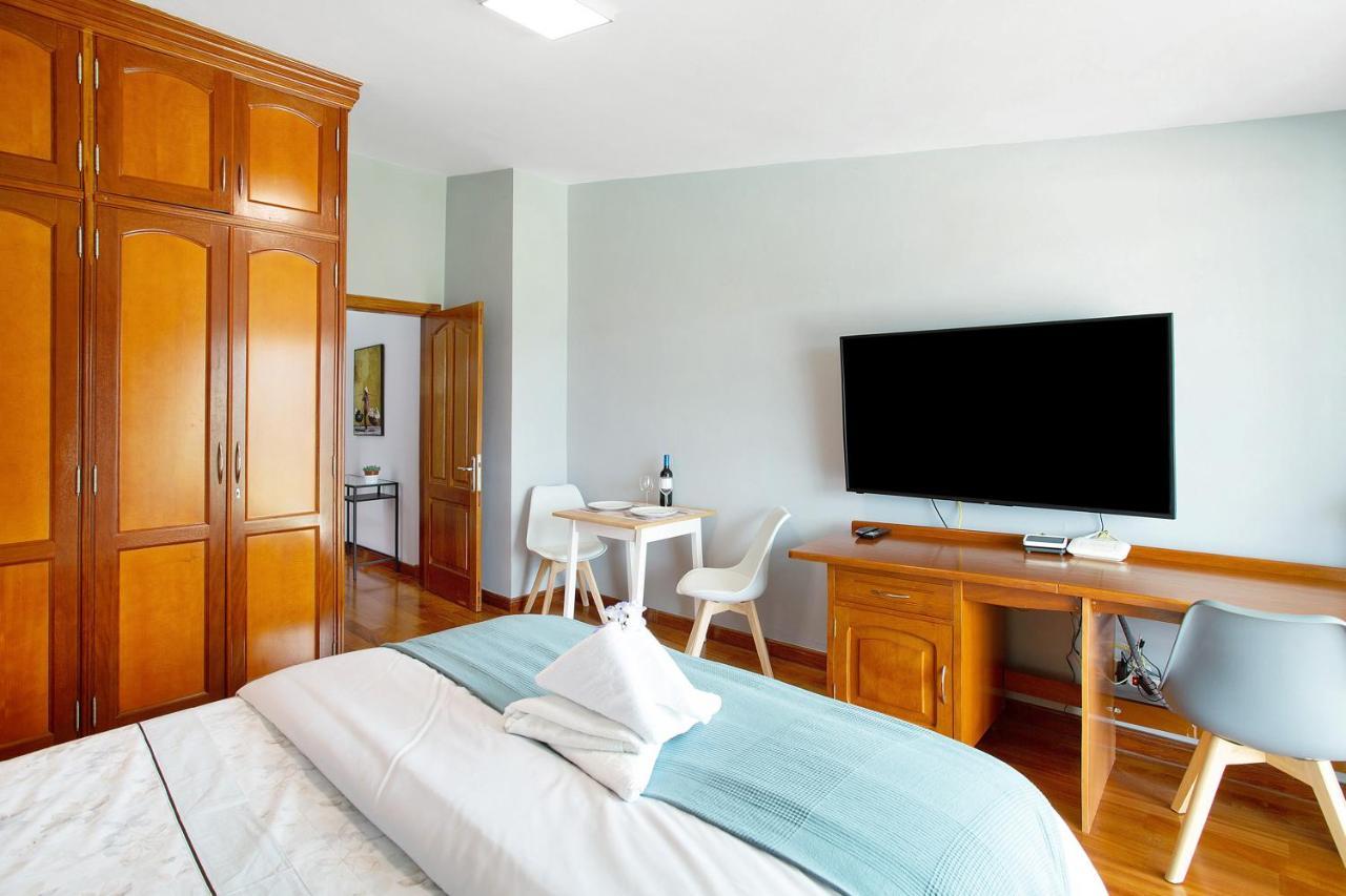 Carmelo Y Carmela 4 Apartment Терор Екстериор снимка